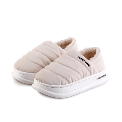 Shoezia™ Winter Plush Slippers | Warm & Waterproof